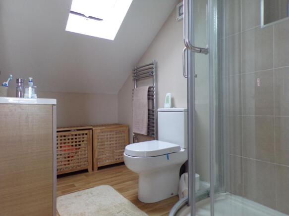 En-suite Bathroom