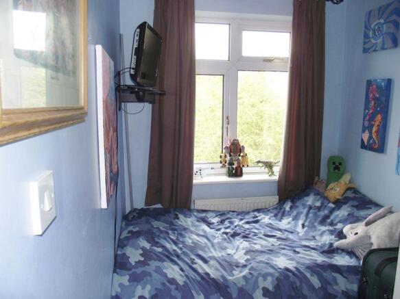 Photo 6