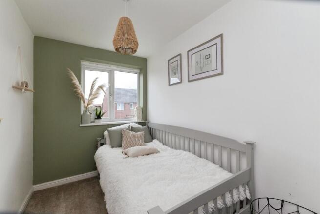 3 bed Semi-Detached for sale Image 11