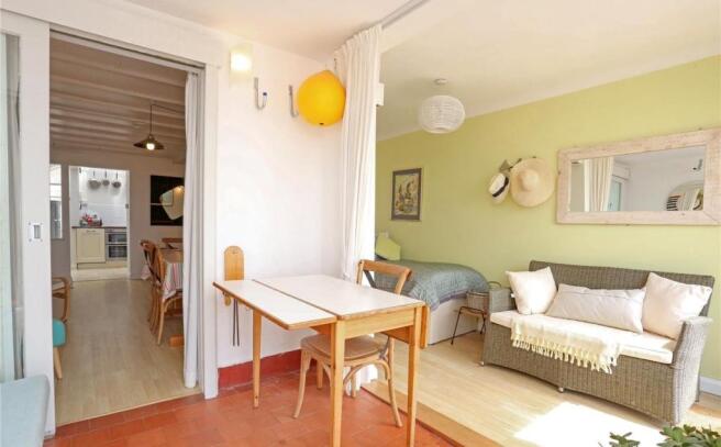 Breakfast Room