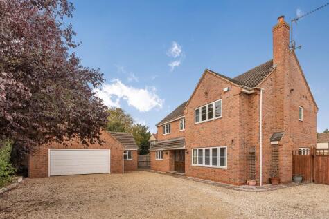 Twyford Gardens, Twyford, Oxfordshire