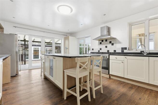 2 bed Semi-Detached for sale Image 7