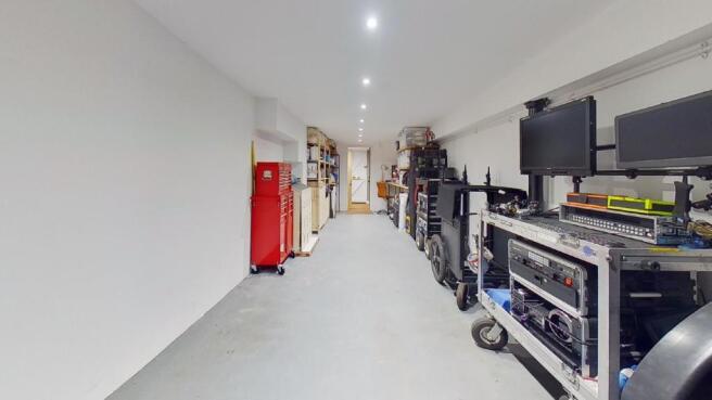 Garage - workroom.jpg
