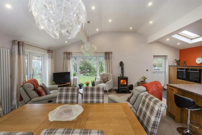 Bramleys Estate Agents - Bradley - Bradley Road (2