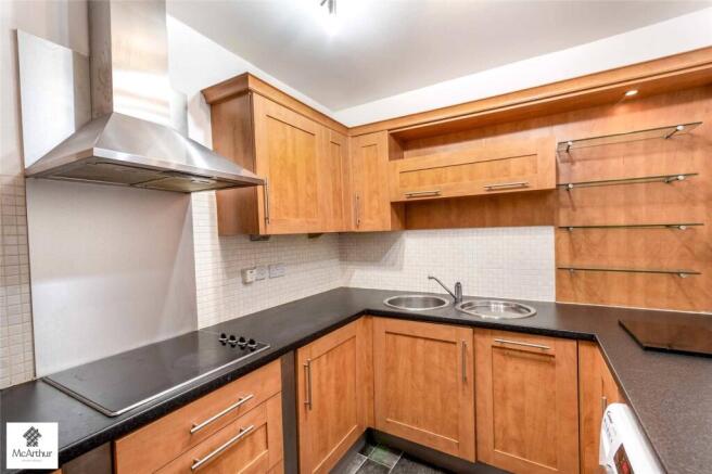 2 bed Apartment for sale Image 5
