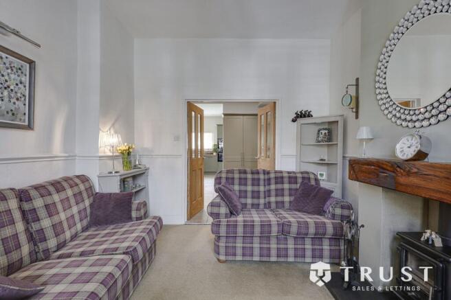 3 bed Terraced for sale Image 7