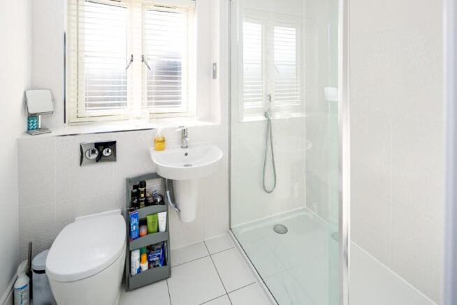 En-Suite to Bed One