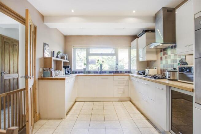 Willow Way 1.jpg