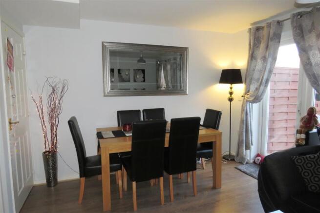 DINING AREA.JPG