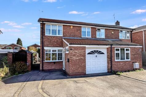 Leaward Close, Stockingford, Nuneaton, CV10 7DG