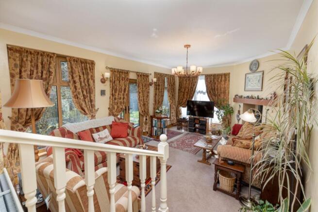 3 bed Detached Bungalow for sale Image 4