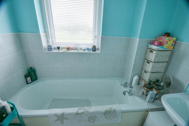 3 bed Terraced for sale Image 10
