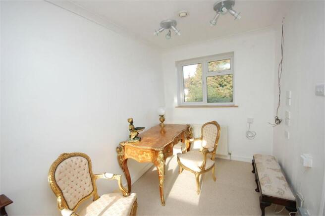 Photo 12
