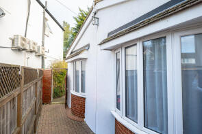22a, Britannia Gardens, Westcliff-on-sea SS0 8BN