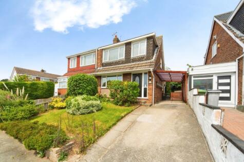 Helton Close, Prenton, Merseyside, CH43