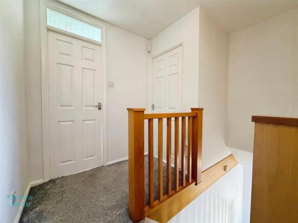 2 bed Terraced for sale Image 10