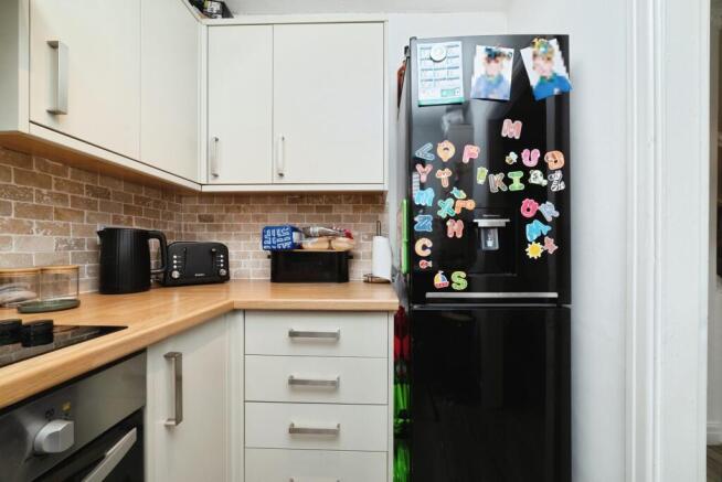 2 bed Terraced for sale Image 4