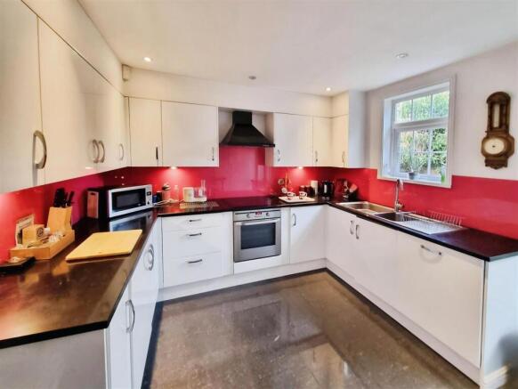 user_edited_photo-9485610e_user-edited-6fef45a8-68