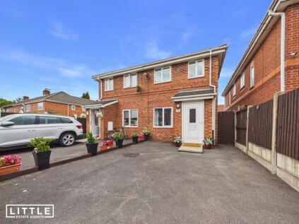 Lancaster Avenue, Whiston, L35