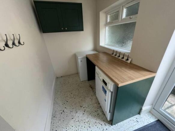 5 Porthkerry-Utility