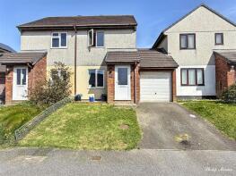 17, Kingsley Court, St. Columb TR9 6PD