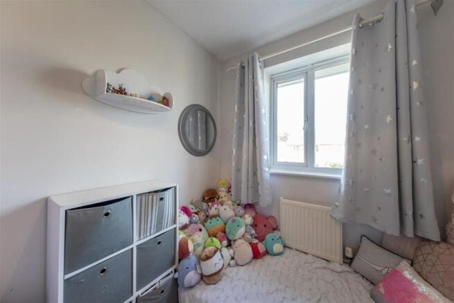 3 Tealby Close-015.JPG