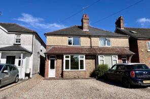 3, Woodland Villas, Fontwell Avenue, Eastergate PO20 3RY