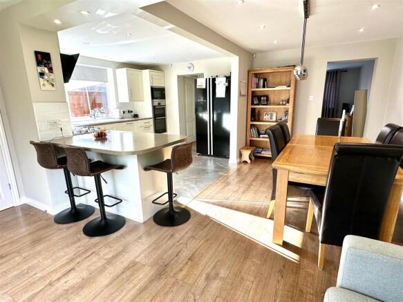 dining kitchen