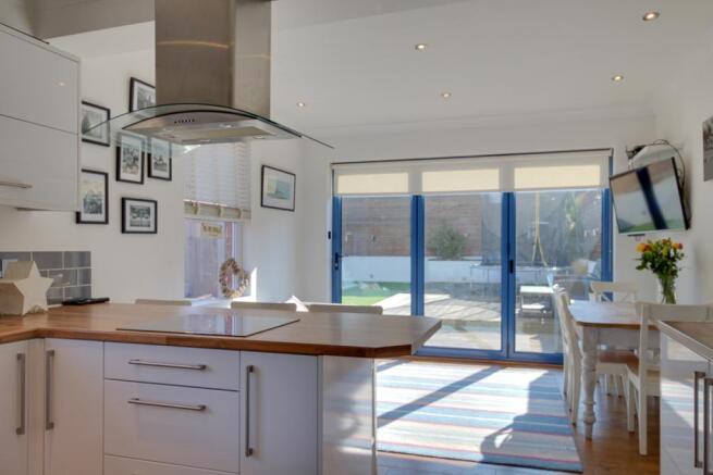 Kitchen / Breakfast