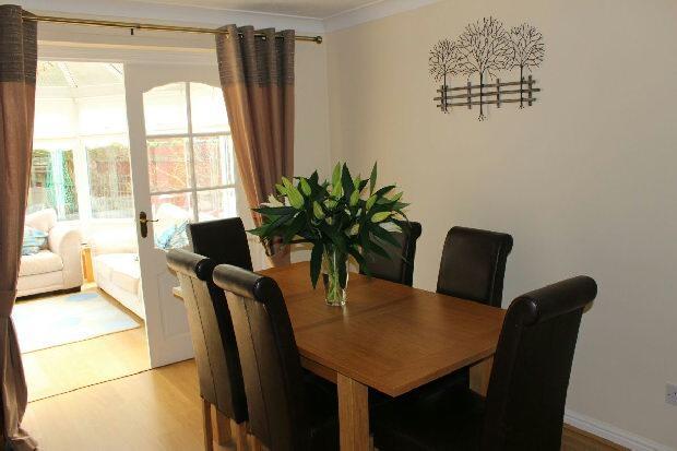 Dining Room Pic 2