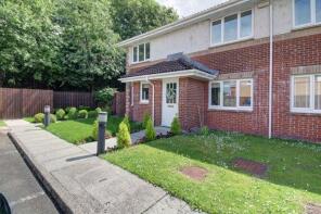 9, Oakburn Gardens, Jamestown, Alexandria G83 9NN