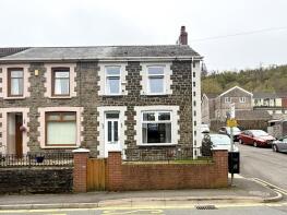31, Bronallt Terrace, Abercwmboi, Aberdare CF44 6BW