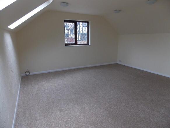 Anex bed/sitting rm