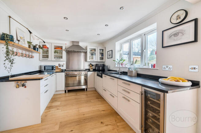 9fb09be7-a580-45a...