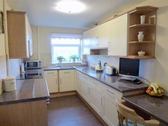 BREAKFAST KITCHEN