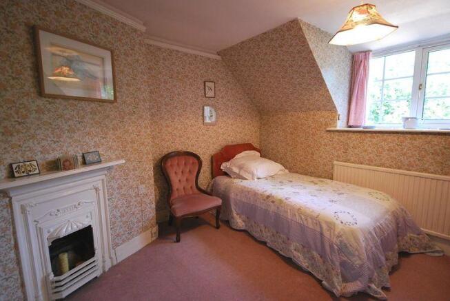 Photo 10