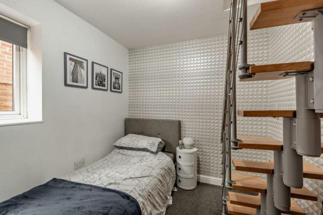8547653-interior03-800.jpg