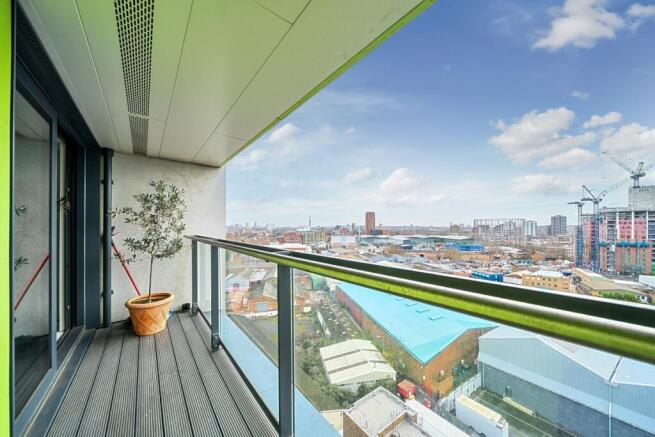 1386845-11-6936b4...