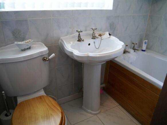 Photo 10