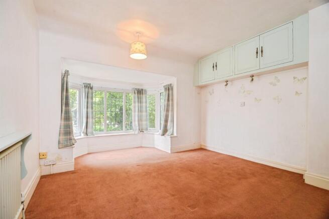 3 bed Semi-Detached for sale Image 10