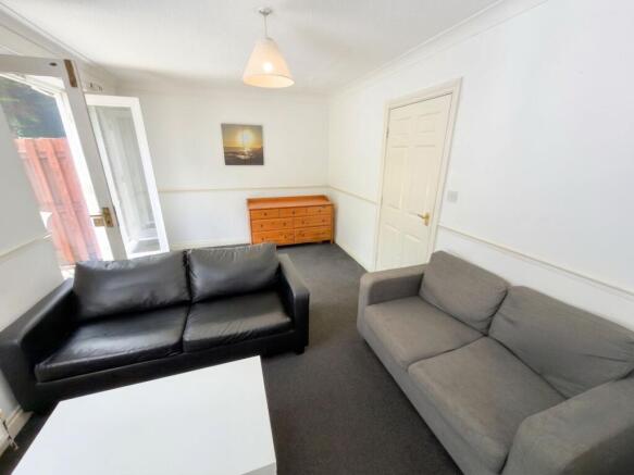 4 bed Town House for sale Image 6