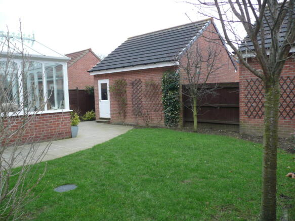 Photo 12