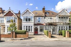 16, Wolverton Gardens, Ealing W5 3LJ