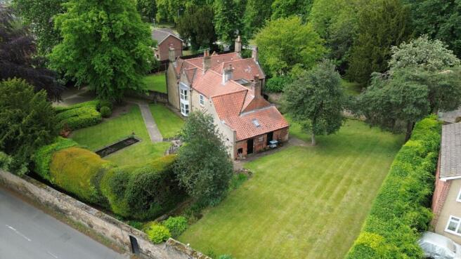 High Road, Carlton-In-Lindrick, S81 photo 4