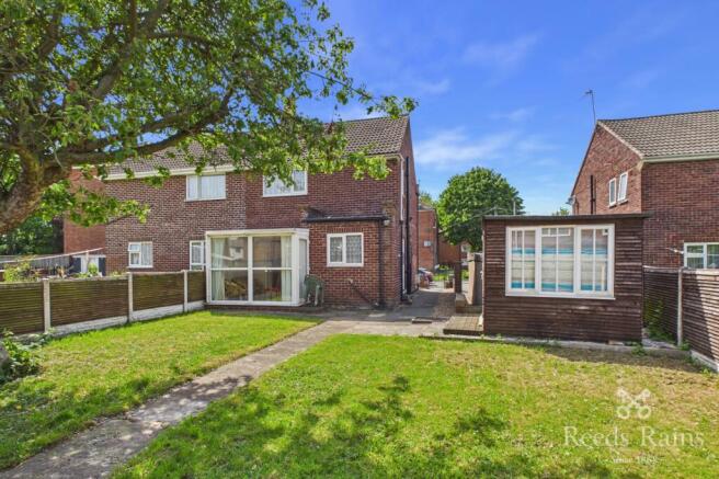 2 bed Semi-Detached for sale Image 11