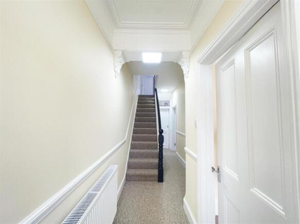 upper dane hallway.jpeg