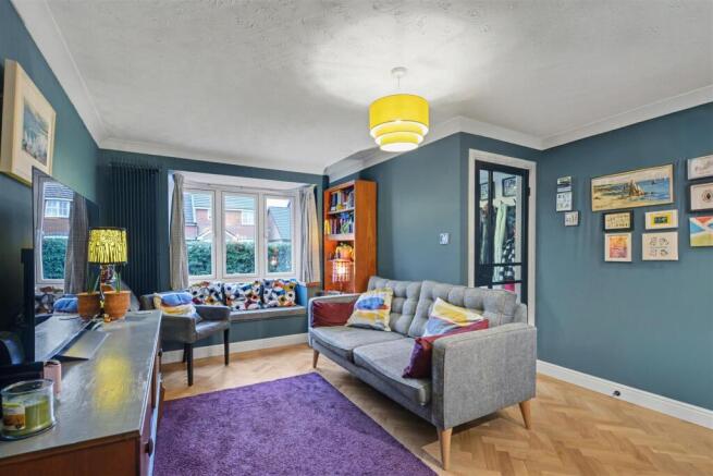 Living Room_1.jpeg