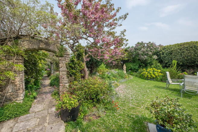 Photo 17