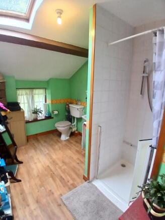 Photo 10
