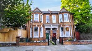 42, Kelfield Gardens, London W10 6NB